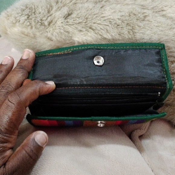 Guatemalan Multicolor Embroidered Clutch - Picture 3 of 4